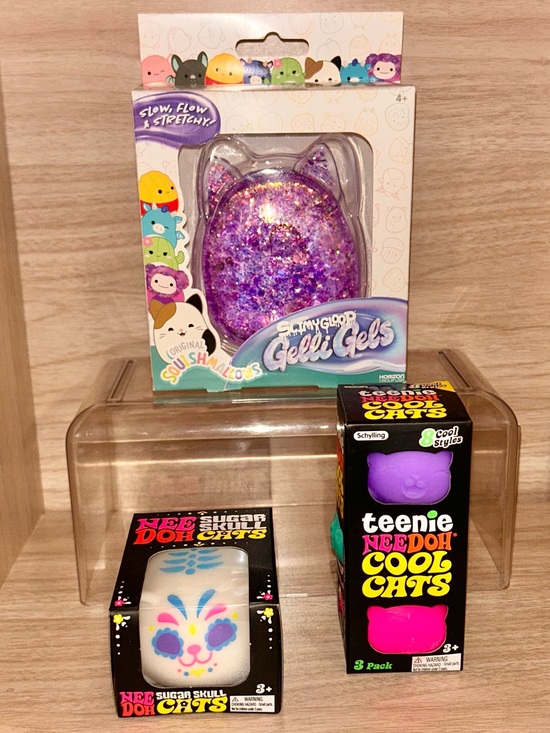Schylling Other - Cat Lovers Needoh Bundle - Blue Needoh Skull Cat ,Teenie Cool Cats, Squishmallow
